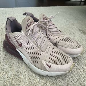 Nike AirMax 270 Blush